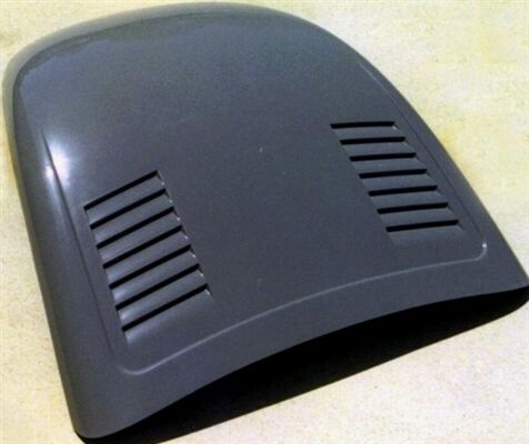 Natuurlijk of geschilderd FRP auto-onderdelen Vezelversterkte kunststof Hittebestendigheid Matig tot Hoog Geschikt voor diverse voertuigen