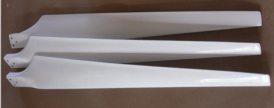 Hand lay up technologie glasvezel windturbine bladen Twisted blade type voor uw behoeften