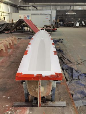 Zeer duurzame glasvezelbootonderdelen, hand-lay-up proces en eenvoudige installatie
