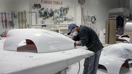 Hoogsterke FRP-carrosseriebescherming voor gemodificeerde sedanen - Aerodynamisch beschermingspaneel