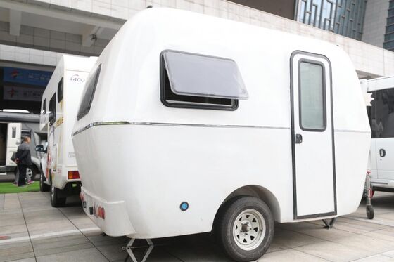  Hoge sterkte FRP camper carrosserie uit één stuk spuitgieten camper shell aangepaste SMC gegoten camper carrosseriepaneel